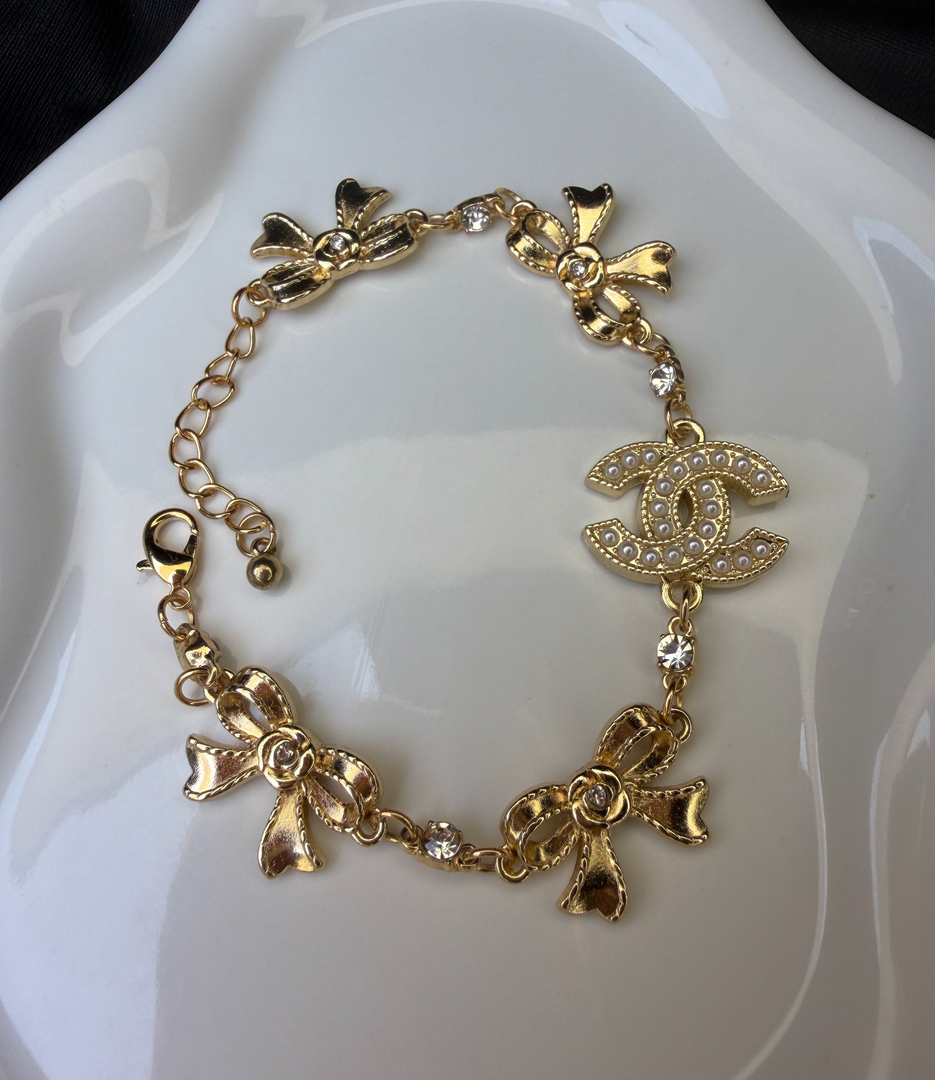 Bow Bracelet