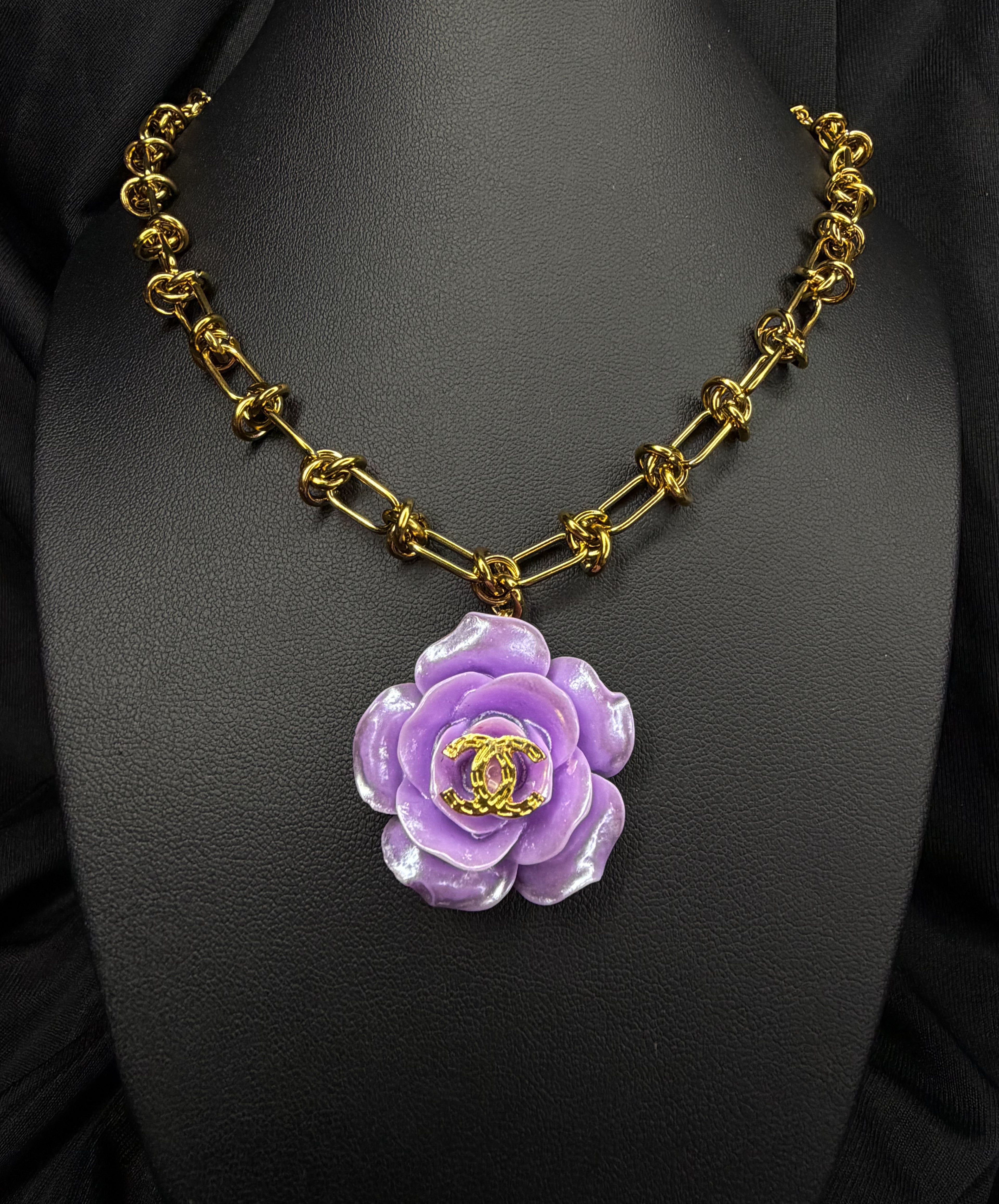 Knotted Flower Necklace