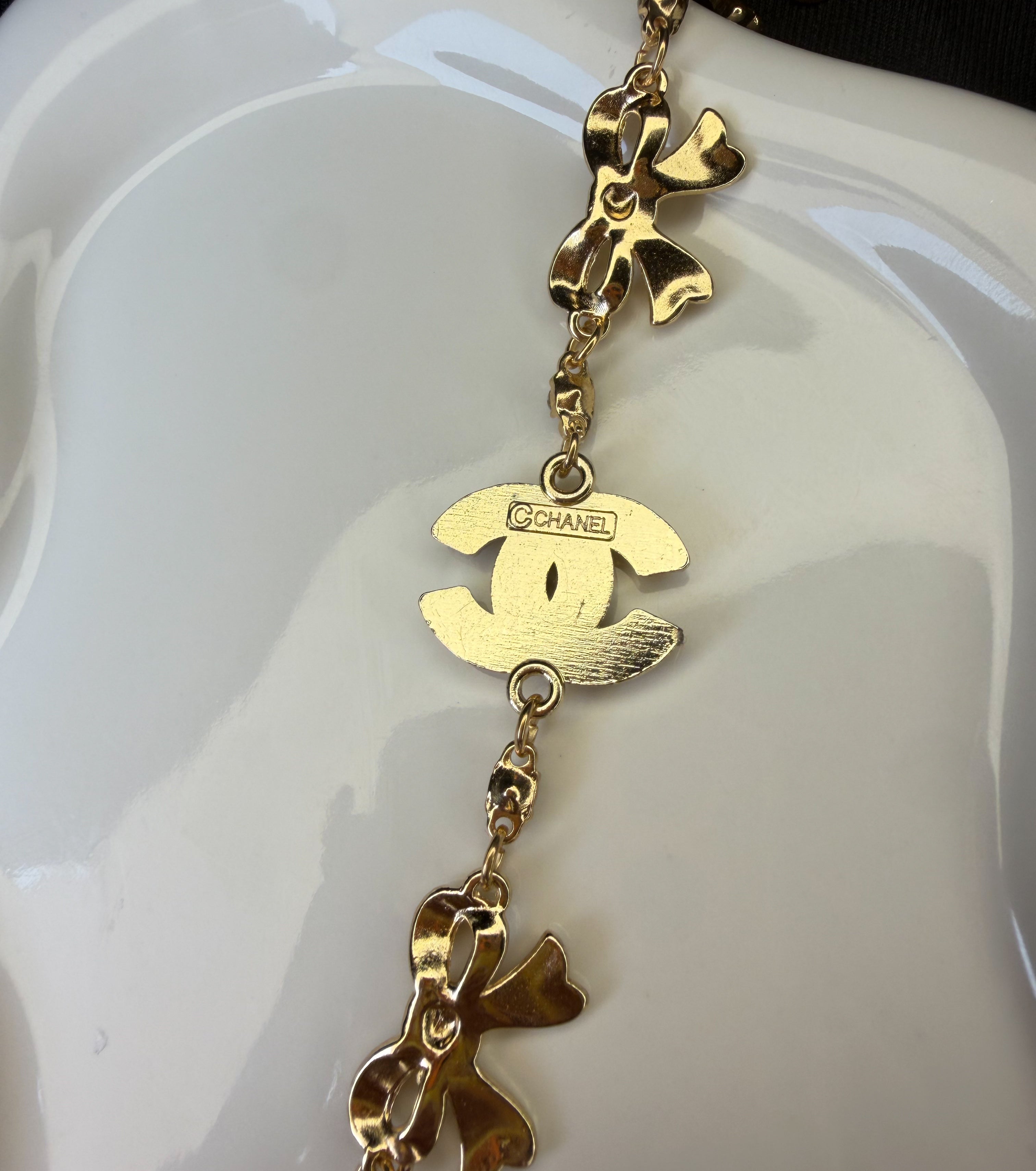 Bow Bracelet