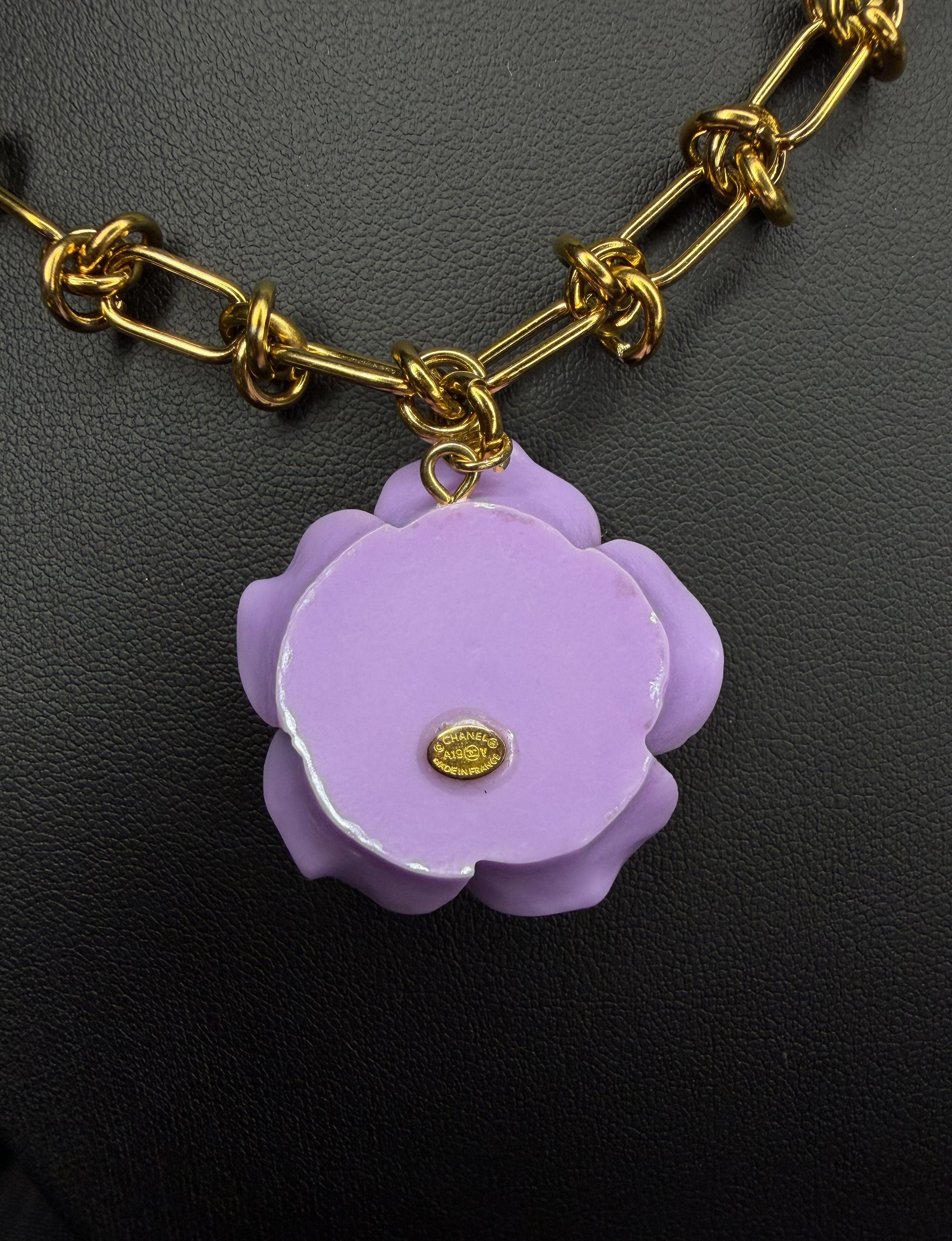 Knotted Flower Necklace