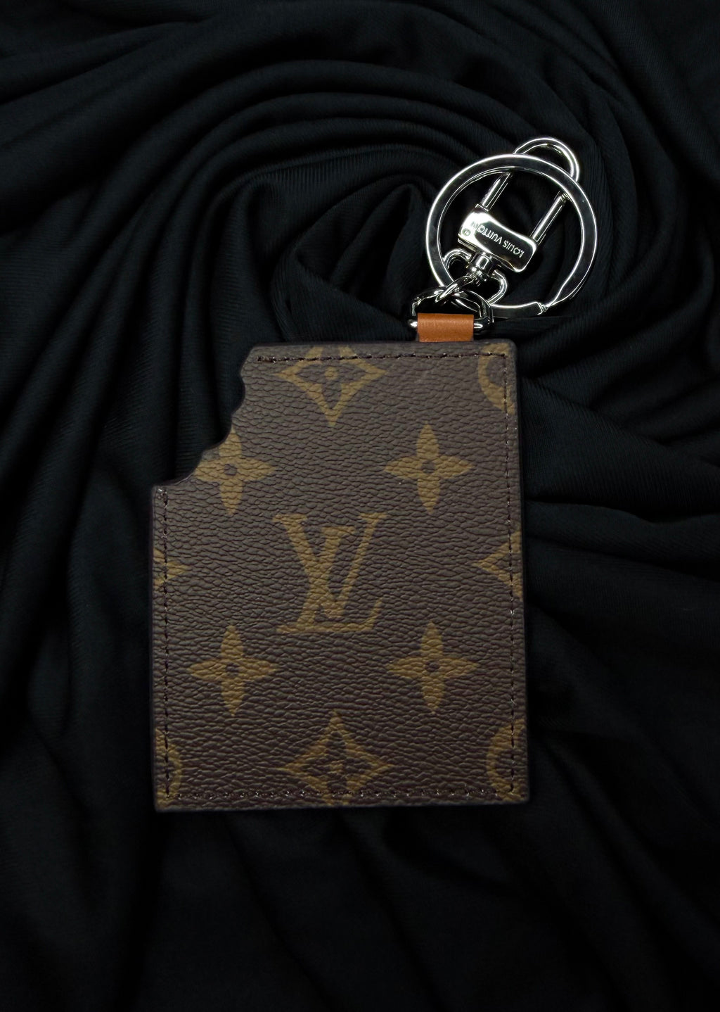 LV Milk Chocolate