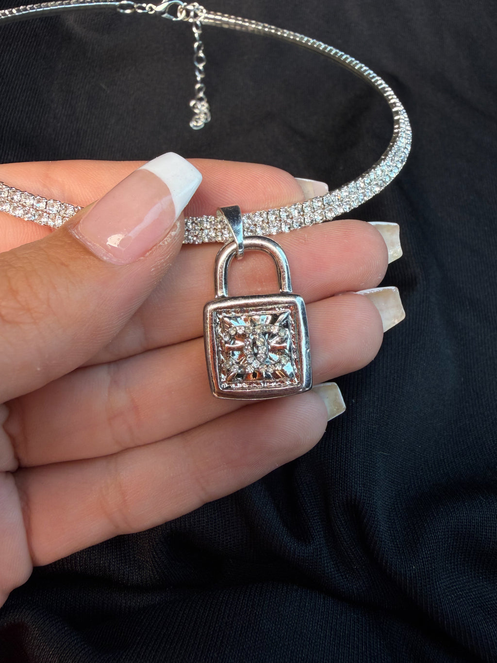 Lock Choker