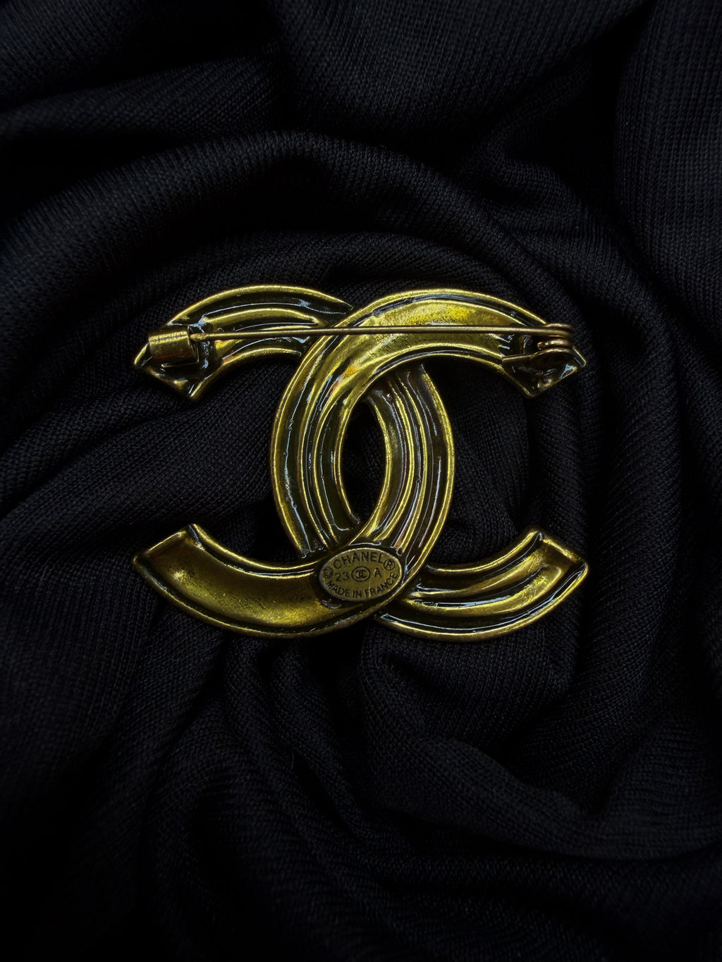 Textured CC Brooch